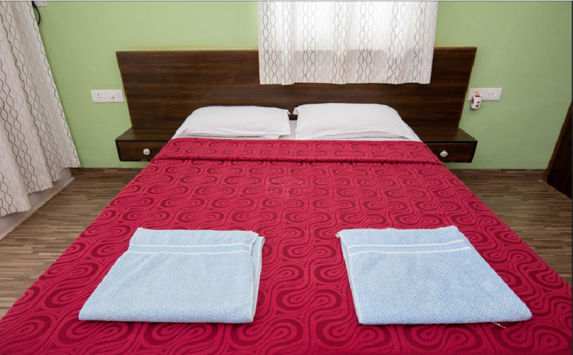 Economy room