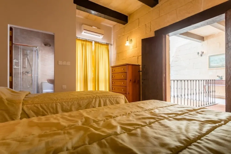 3 Bedrooms Cottage with pool view