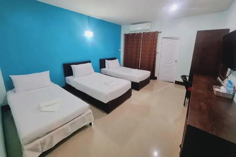 Chat House Chiang Rai