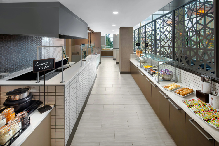 Embassy Suites by Hilton Charlotte Uptown photo 15