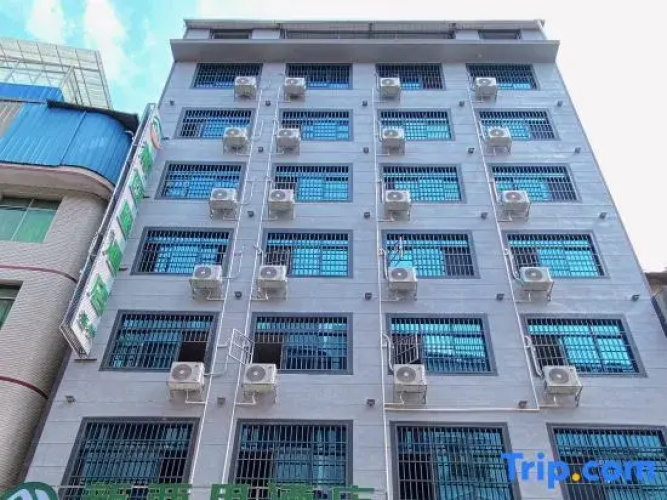 Xinxili Hotel (Napo Branch)