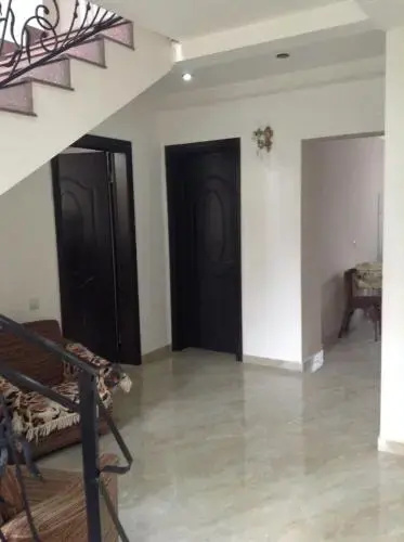 Rezo's Guest House