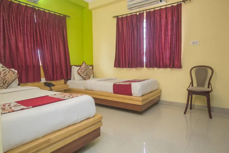 Hotel Gitanjali Inn