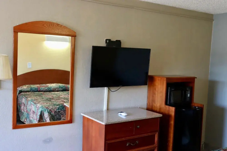 Regal Inn