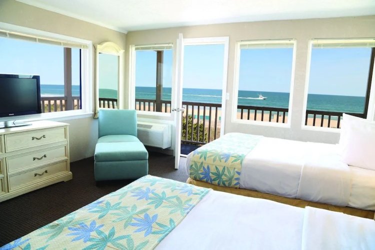 Seabonay Oceanfront Motel