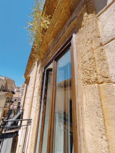 Ostro - Guest House