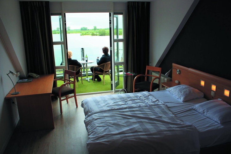 Hotel Restaurant Zalen Hoogeerd photo 6