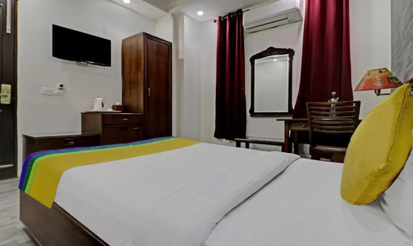 Economy room