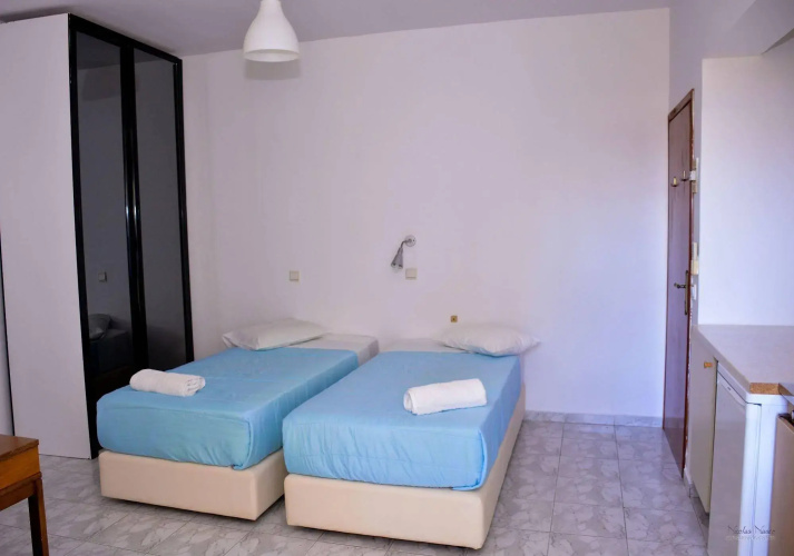 Lefka Hotel, Apartments & Studios