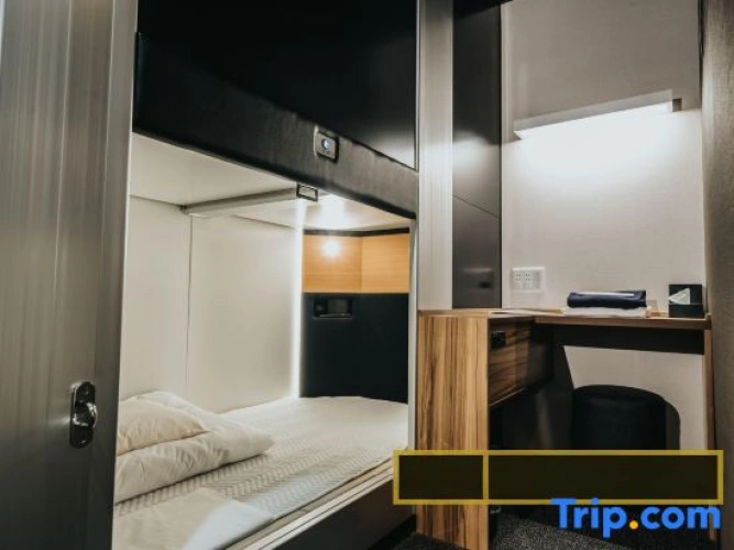 Bed in Dorm (female dorm)