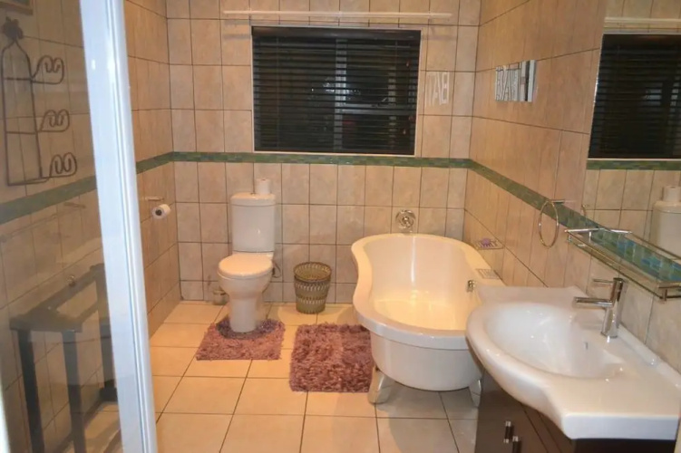 Ikhanda Guesthouse
