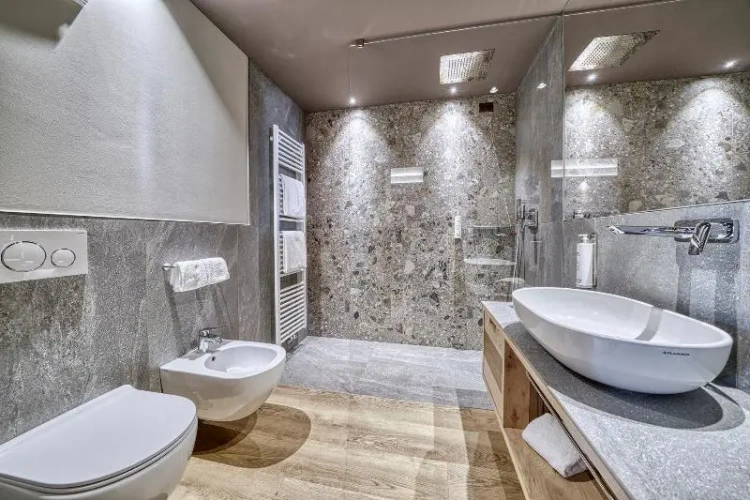 Superior Double room with balcony