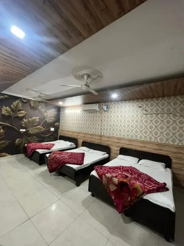 Goroomgo shri Ganpati Guest house