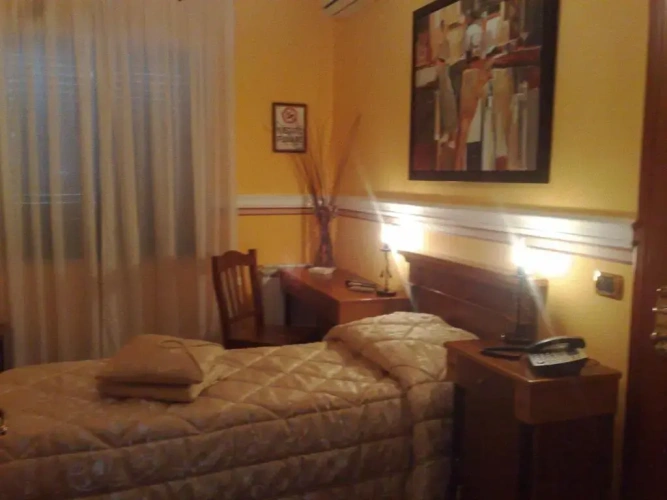 Standard Single room