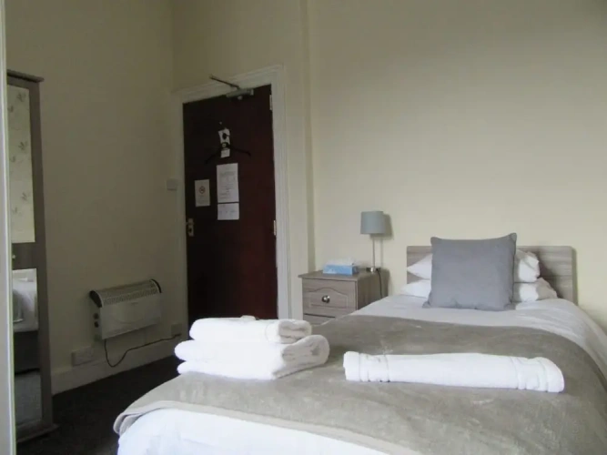 Standard Single room