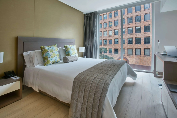 100 Luxury Suites by Preferred