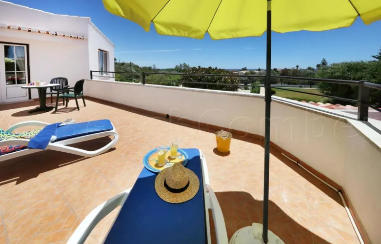 CASA BEACHCOMBER Le jardin des Arts