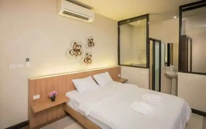 V Hotel Vajira