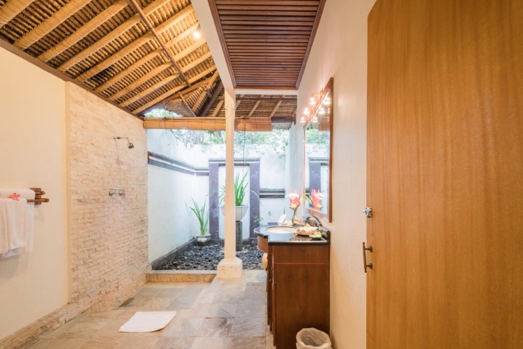 Deluxe Bungalow with view