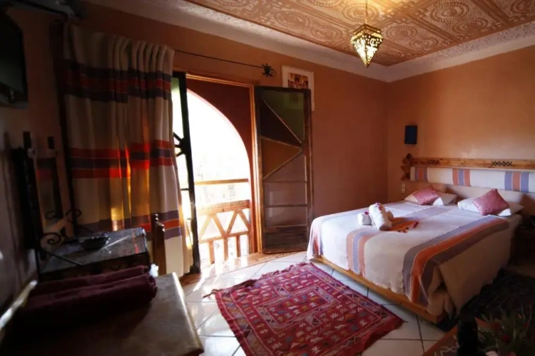 Standard Triple room with balcony and with view