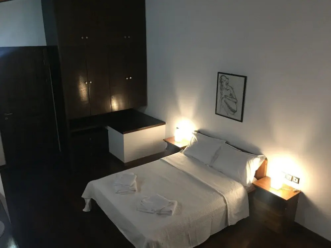 Dim Art Stone House