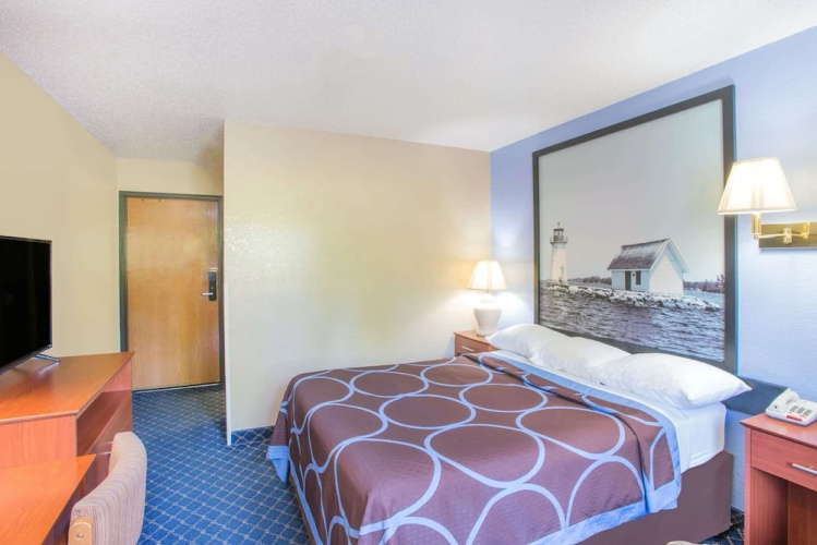 Super 8 Massena NY