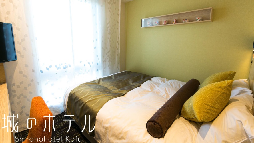 Standard Double room with city view