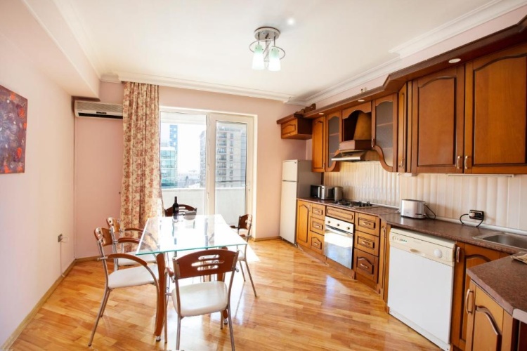 Apartment with balcony