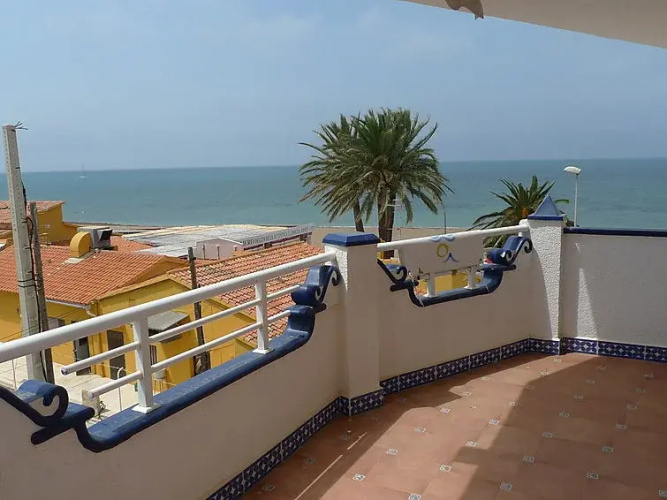 171 Medina Molins