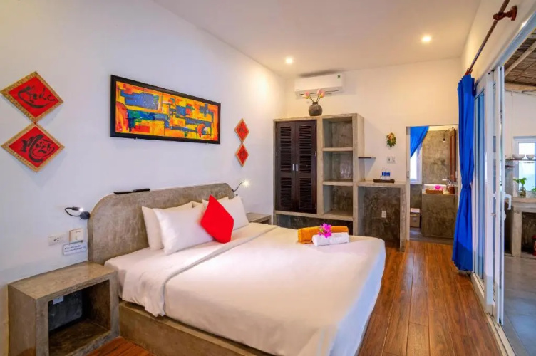 Be's Beach House An Bang