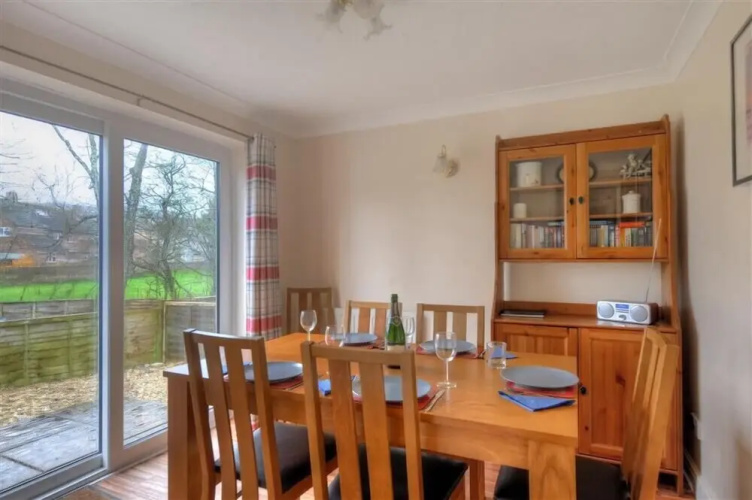 4 Riverside Cottages