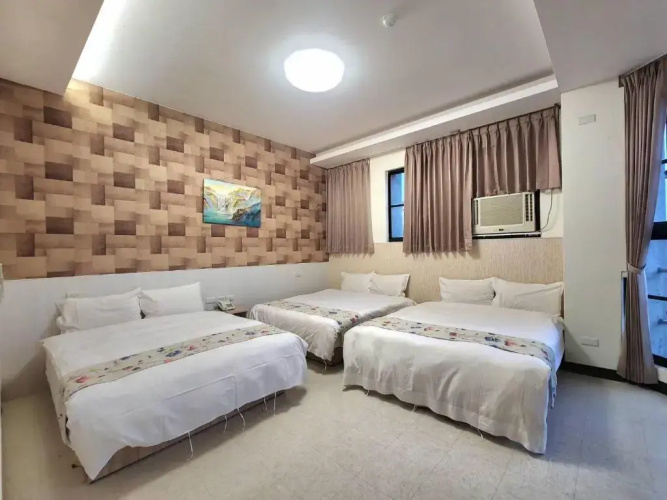 Jia-Jia Business Hotel