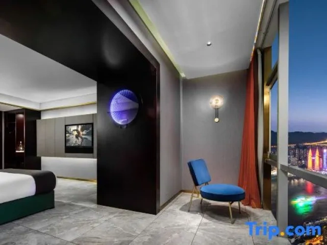 Standard Twin room with river view