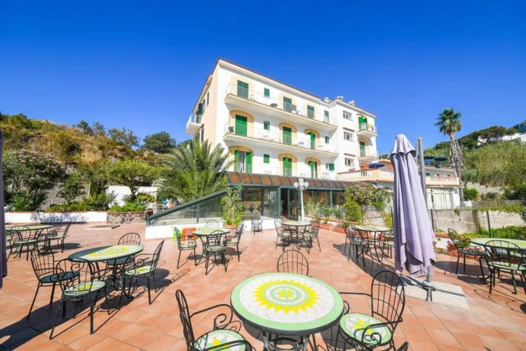 Hotel Maremonti