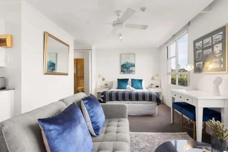 Harbourside 15 in Mcmahons Point