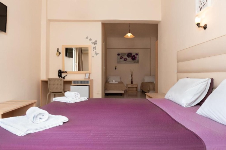 Deluxe Quadruple room