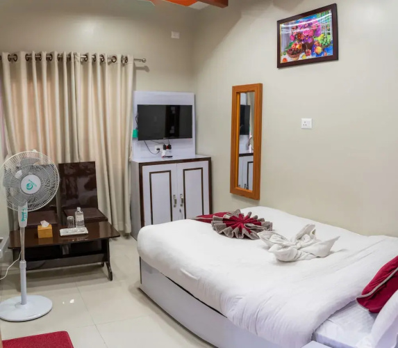 Hotel Janmabhumi