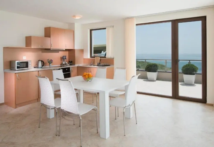 1 Bedroom Deluxe Apartment with sea view