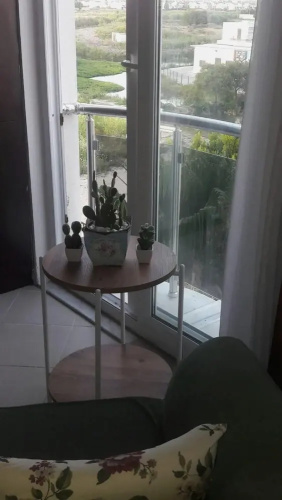 Riverside Flat Close to Beach