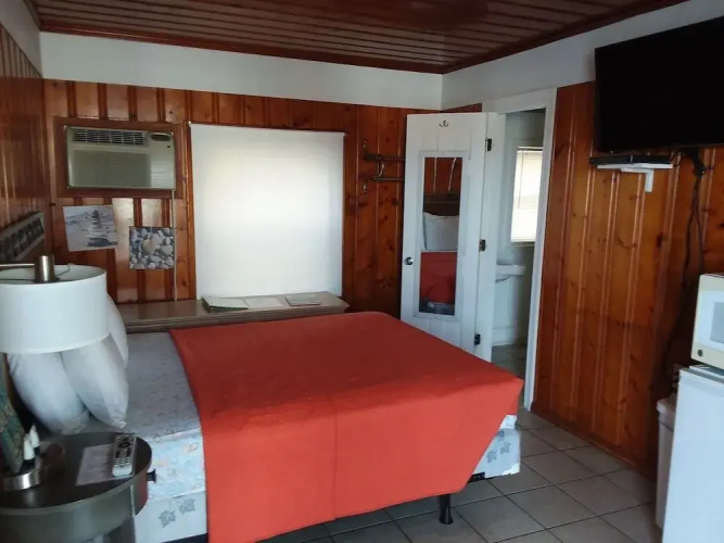 SeaWitch Motel