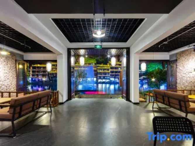 Phoenix Mobai Homestay