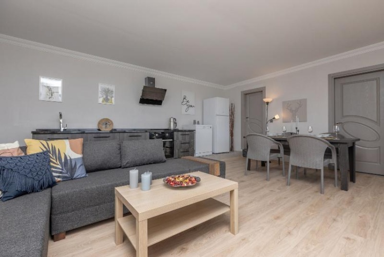 Suite with garden view