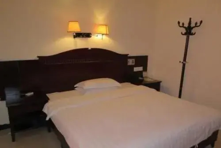 Anyiju Business Hotel