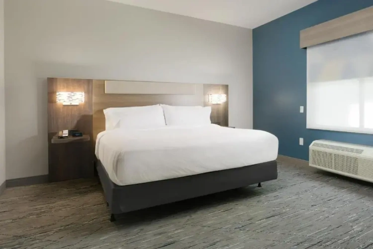1 Bedroom Double Suite