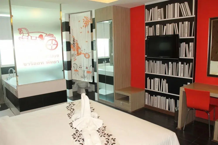 Chariot Pattaya Residence