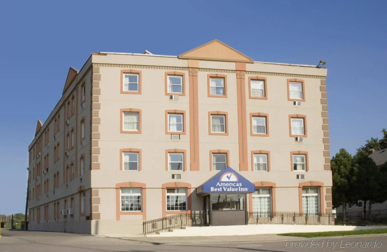 Americas Best Value Inn - Dearborn