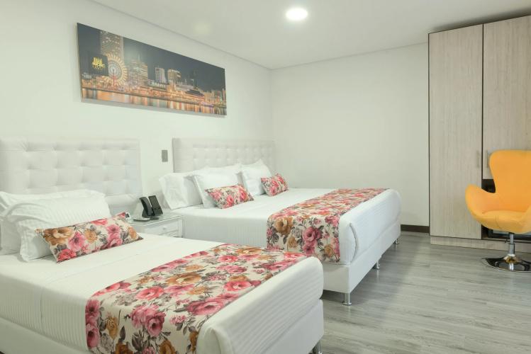 Hotel Arvut Collection