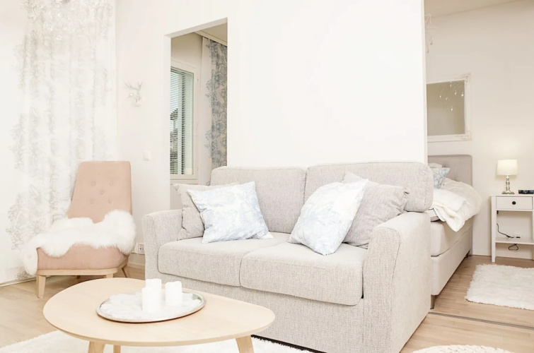 Crystal Suites 1