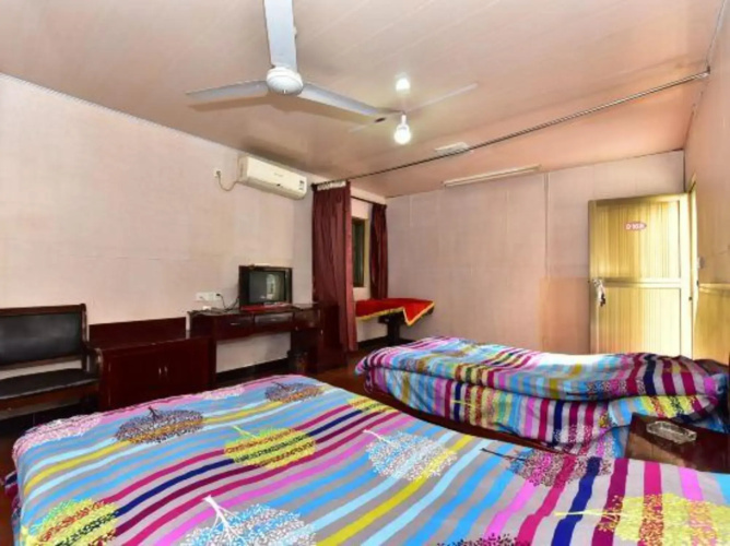 Jinhua Hotel