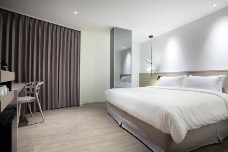 Keebe Hotel